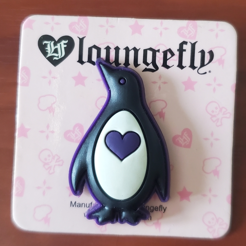 Loungefly Rubber Penguin Pin